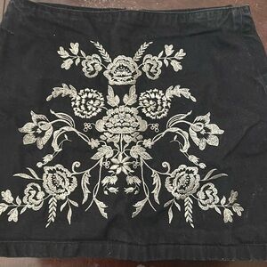 embroidered denim top shop moto skirt 
baught for 75 but selling for 25
size 14